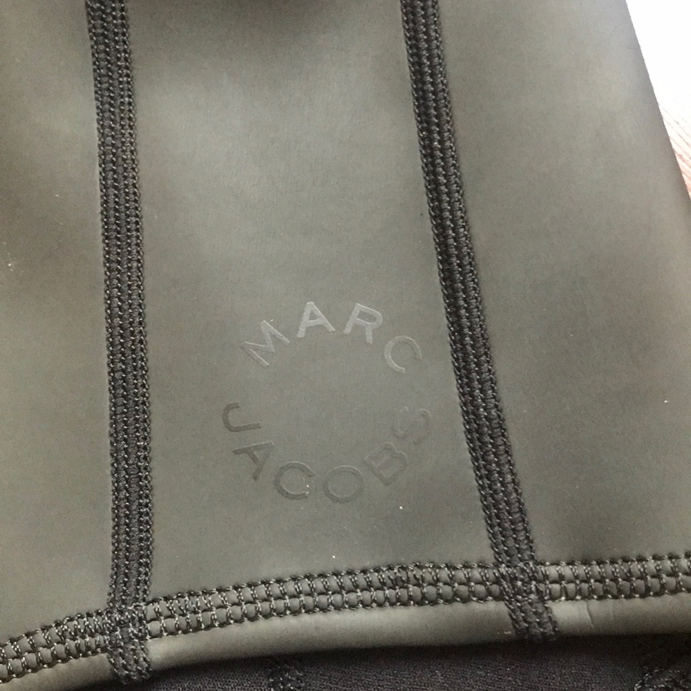 Marc Jacobs scuba - Picture 2 of 2